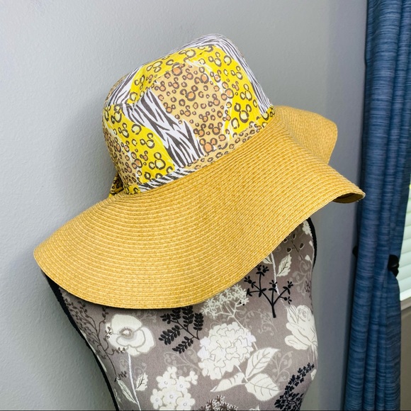 Disney Parks Hidden Mickey Floppy Safari Sun Hat - Picture 11 of 12